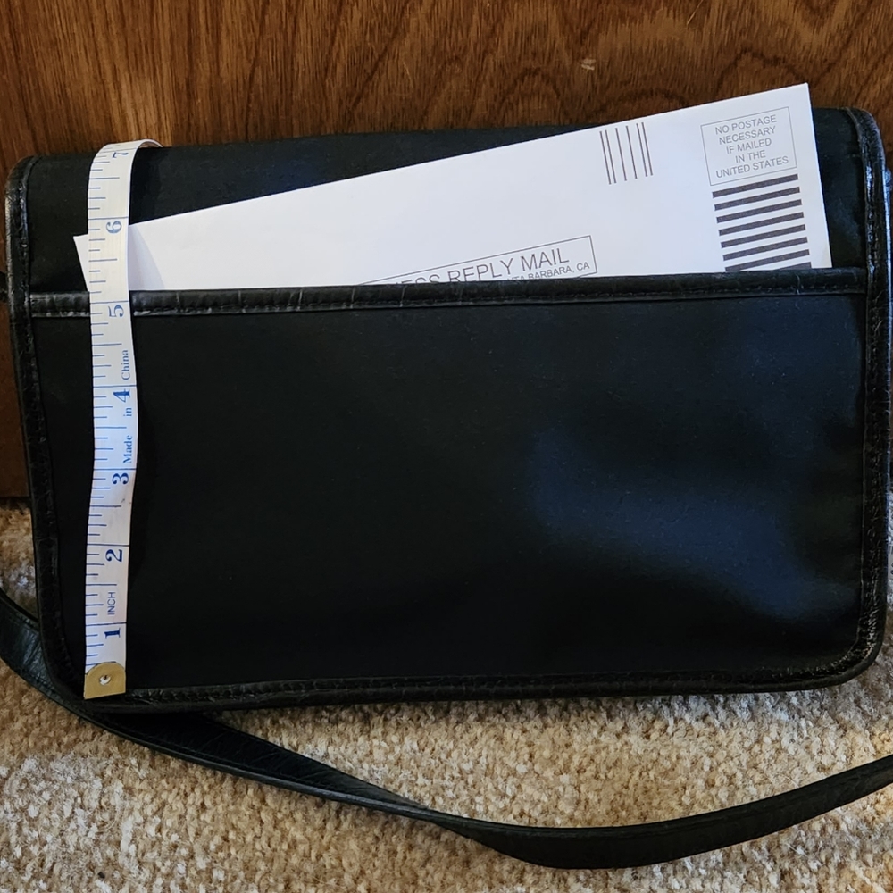 Lauren Ralph Lauren Crossbody Letter Bag - Picture 4 of 15